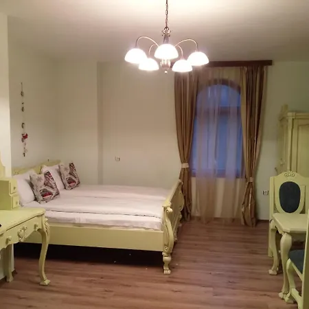 호텔 Vlahvi's House Stoykite
