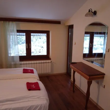 Vlahvi's House Hotell