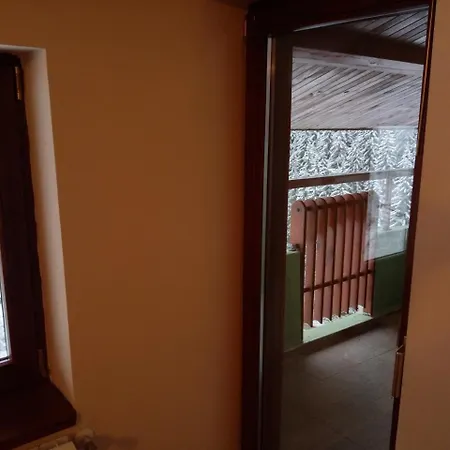 Hotel Vlahvi's House 2*