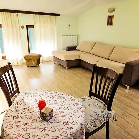 Vlahvi's House Hotel